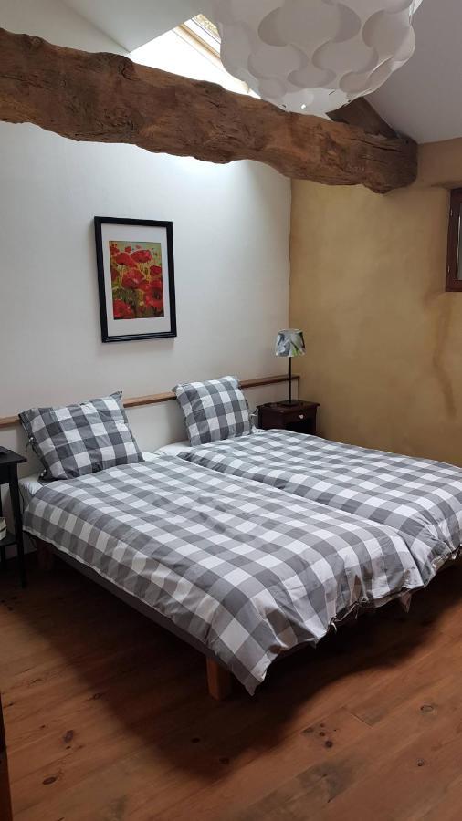 Le Peyroutet Apartment Cazaux-Villecomtal Ngoại thất bức ảnh